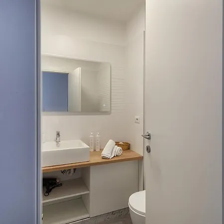 Chic & Modern Lofts By Wonderful Italy * Genoa